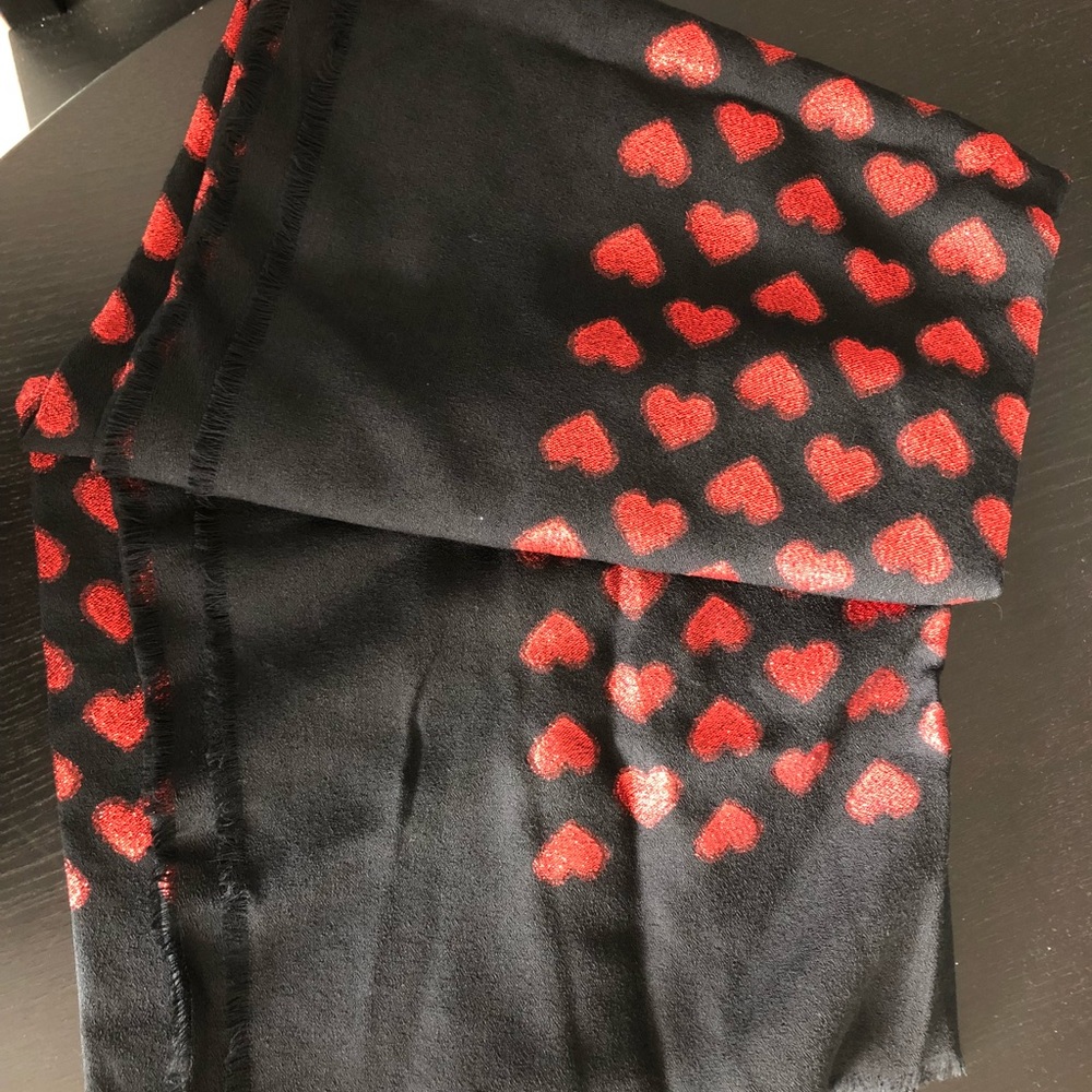Gucci - Picture 4 of 4